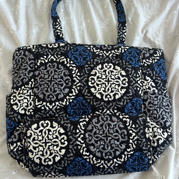 Vera Bradley tote - Picture 2 of 3